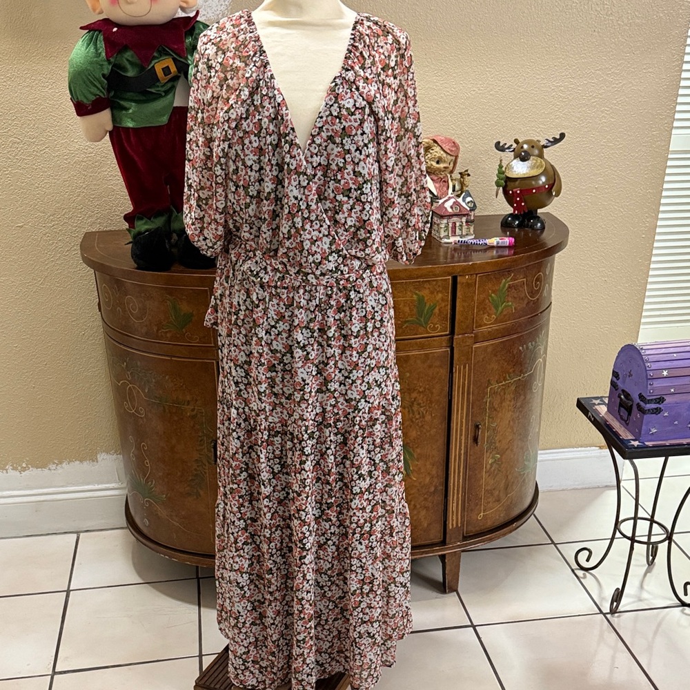 Luxology Pink Floral Maxi Dress